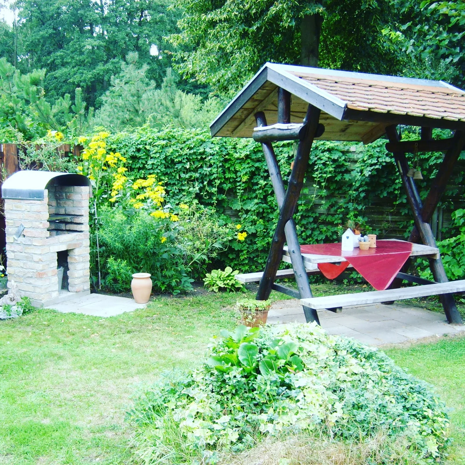 Ferienhausidylle mit Motorboot und Kanu, Bild 17
